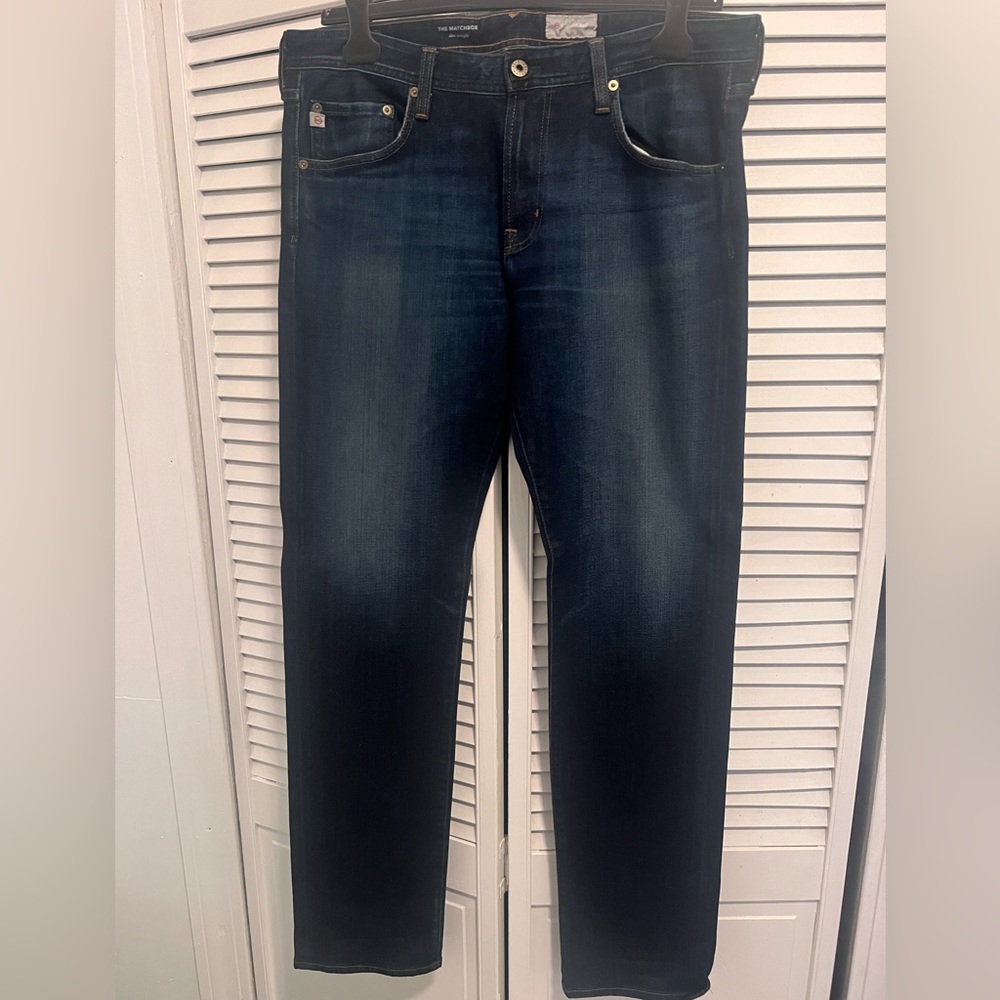 Excellent condition ag jeans!!! Dark blue, flawless